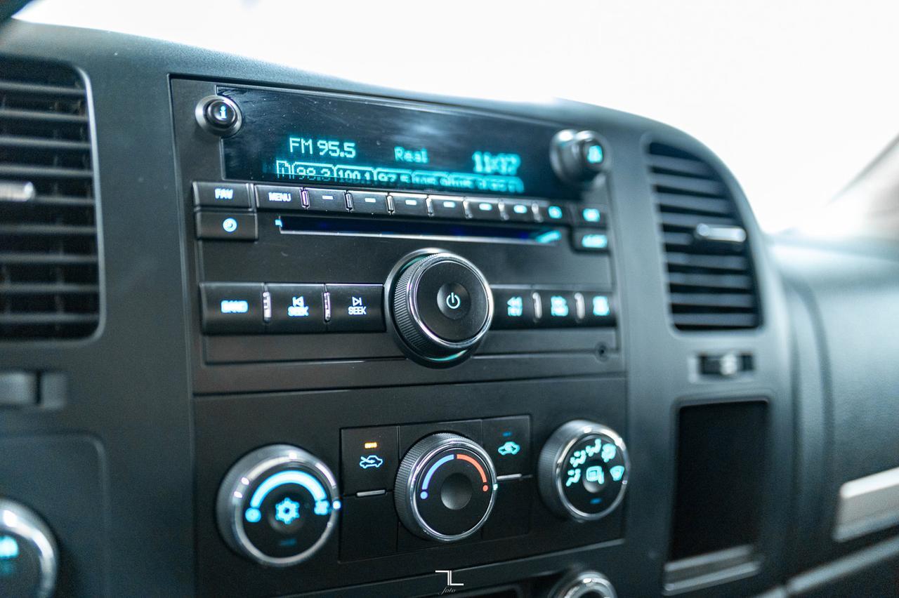 2009 Chevrolet Silverado 3500HD 4x4 Ext Cab LT Longbox Diesel Red Deer AB