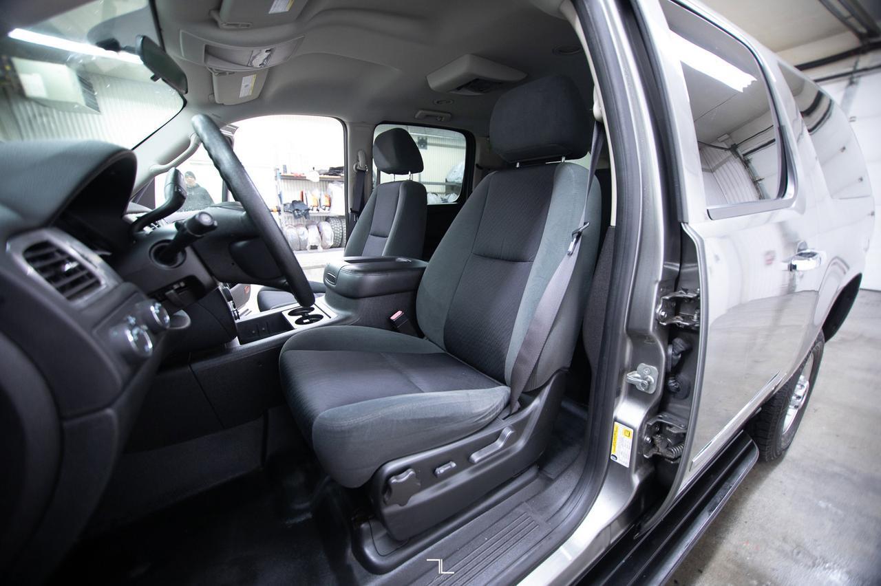2009 Chevrolet Suburban 2500 4x4 LS PSeat 8 Passenger Red Deer AB