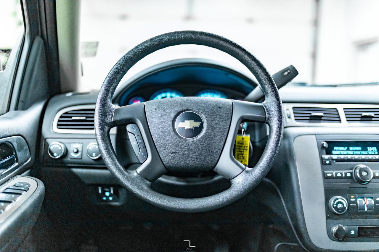 2009 Chevrolet Suburban 2500 4x4 LS PSeat 8 Passenger Red Deer AB