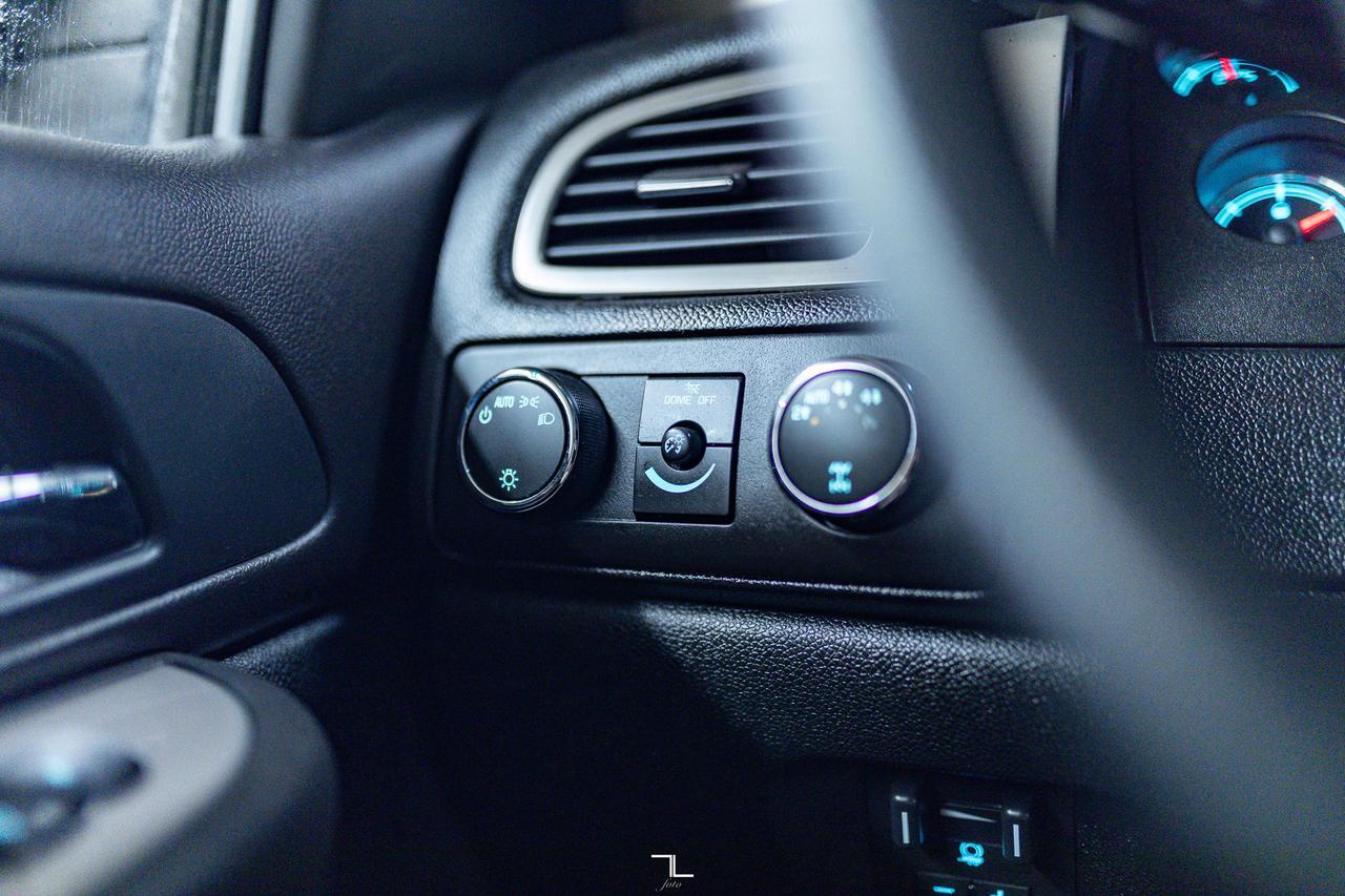 2009 Chevrolet Suburban 2500 4x4 LS PSeat Red Deer AB