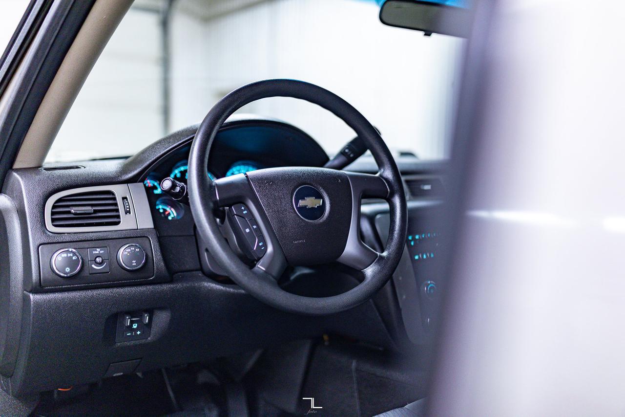 2009 Chevrolet Suburban 2500 4x4 LS PSeat Red Deer AB