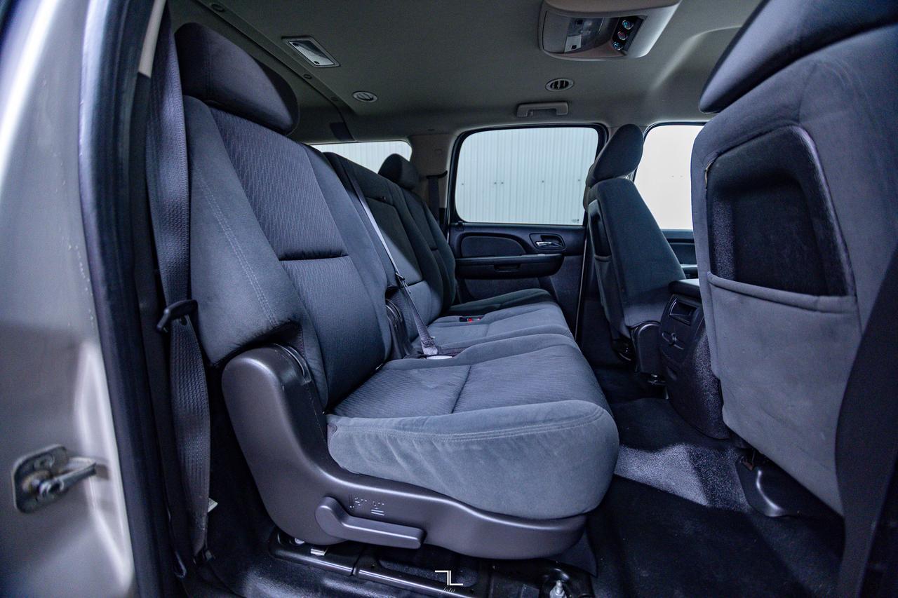 2009 Chevrolet Suburban 2500 4x4 LS PSeat Red Deer AB