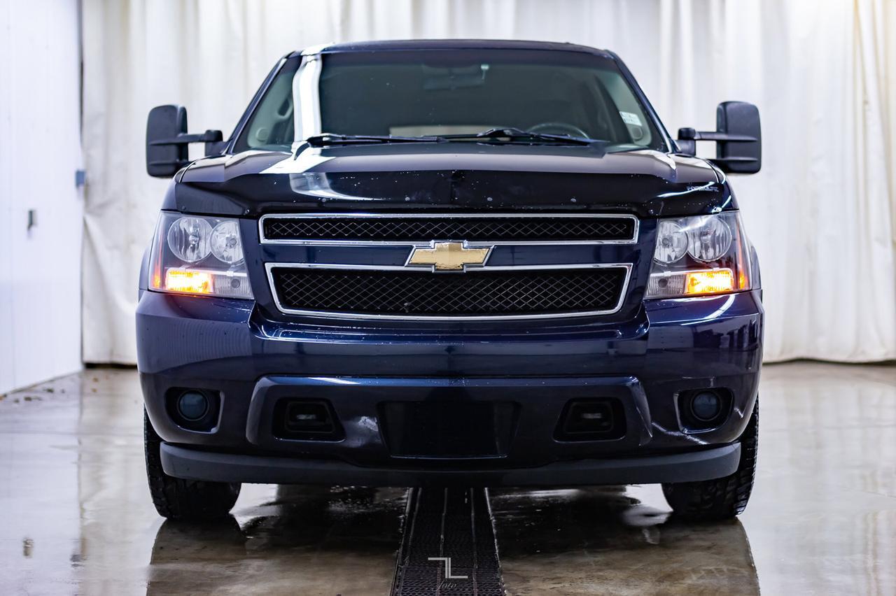 2009 Chevrolet Suburban 4x4 2500 LS Third Row Seating Red Deer AB