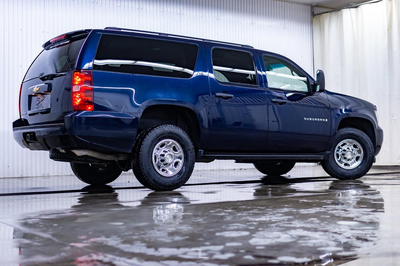 2009 Chevrolet Suburban 4x4 2500 LS Third Row Seating Red Deer AB