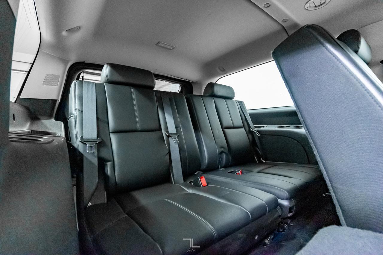 2009 Chevrolet Suburban 4x4 2500 LS Third Row Seating Red Deer AB