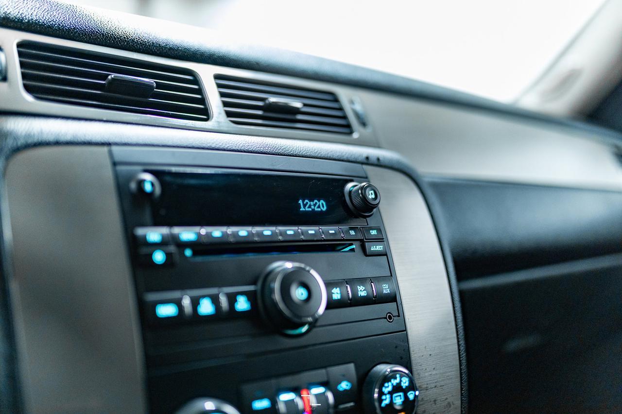 2009 Chevrolet Tahoe 4x4 LS PSeat 3rd Row Red Deer AB