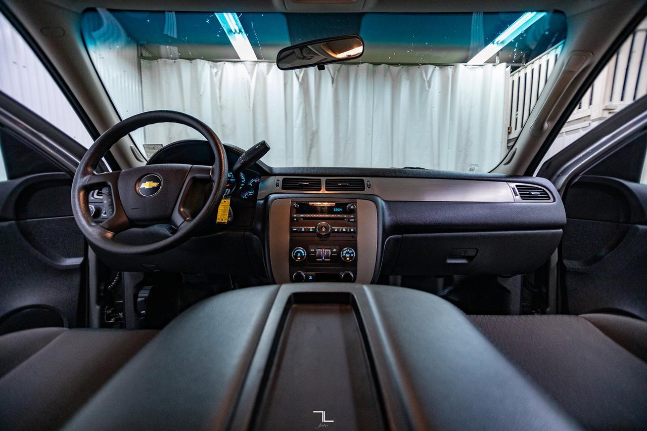 2009 Chevrolet Tahoe 4x4 LS PSeat 3rd Row Red Deer AB