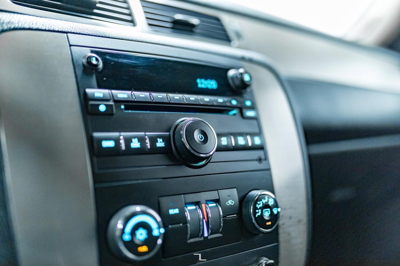 2009 Chevrolet Tahoe 4x4 LS PSeat 3rd Row Red Deer AB