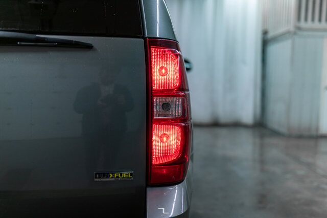 2009 Chevrolet Tahoe 4x4 LS PSeat 3rd Row Red Deer AB