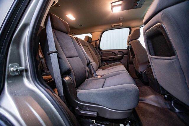 2009 Chevrolet Tahoe 4x4 LS PSeat 3rd Row Red Deer AB