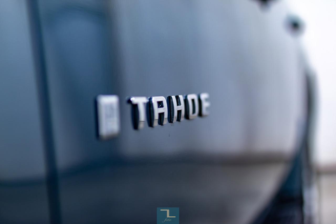 2009 Chevrolet Tahoe 4x4 LT Leather Nav BCam 3rd Row Red Deer AB