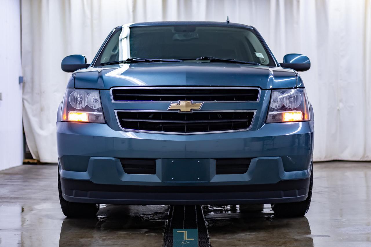 2009 Chevrolet Tahoe 4x4 LT Leather Nav BCam 3rd Row Red Deer AB