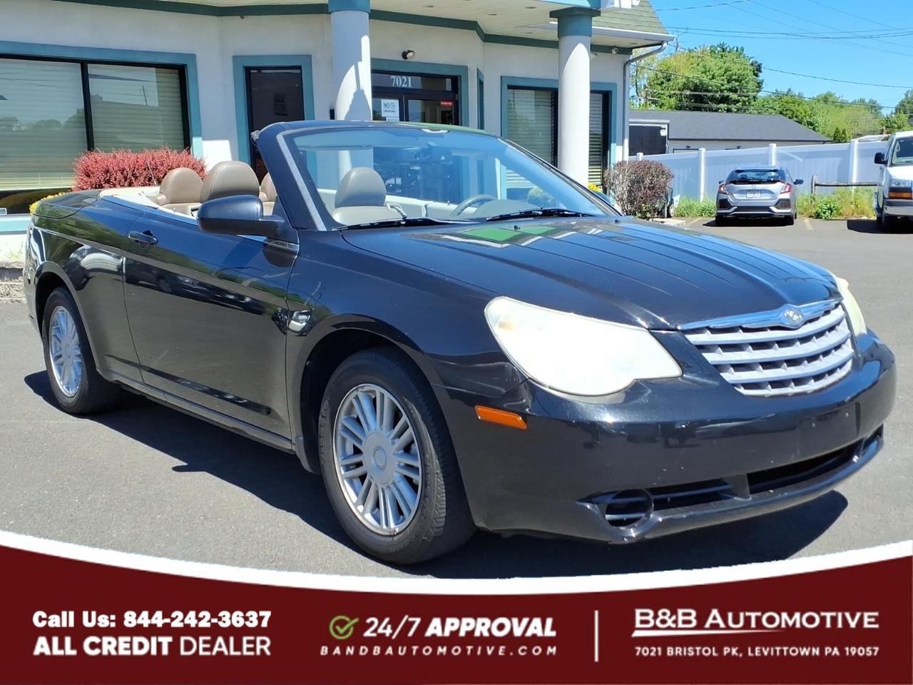 2009 Chrysler Sebring Touring's photo