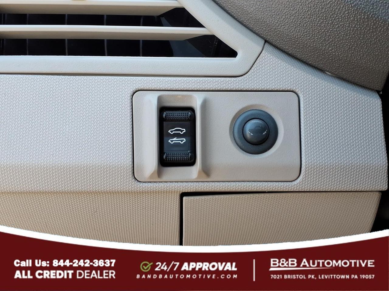 2009 Chrysler Sebring Touring Levittown PA