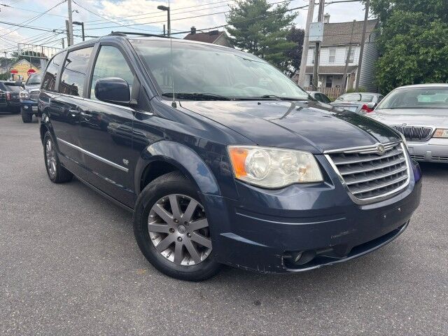 2009 Chrysler Town & Country Touring 25th Anniversary Edition Whitehall PA
