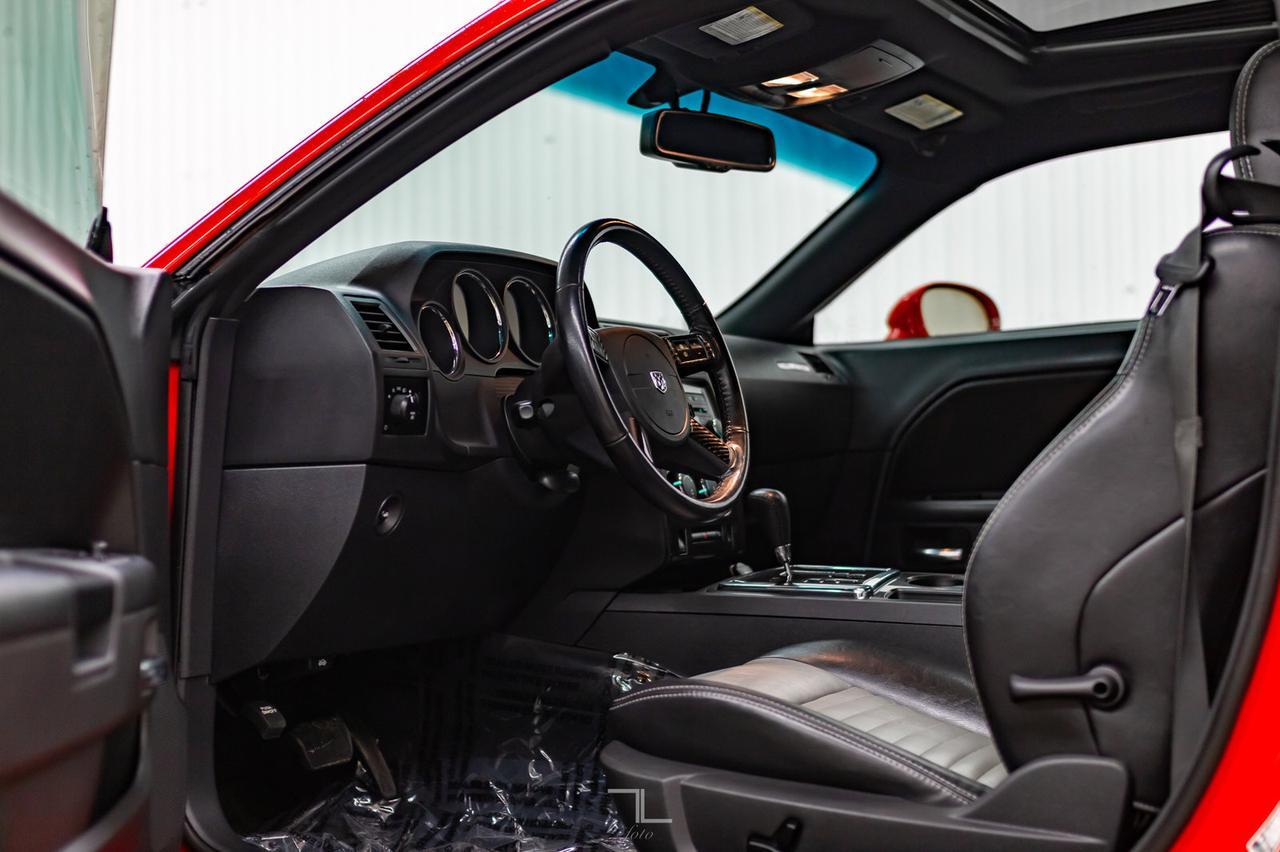 2009 Dodge Challenger R/T Leather Roof HEMI Red Deer AB