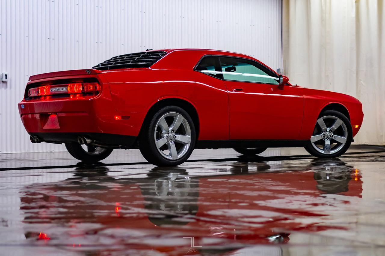 2009 Dodge Challenger R/T Leather Roof HEMI Red Deer AB