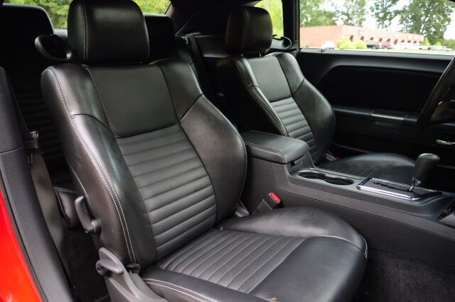 2009 Dodge Challenger R/T / Superbird Style Wing / Sunroof / HEMI V8! High Point NC