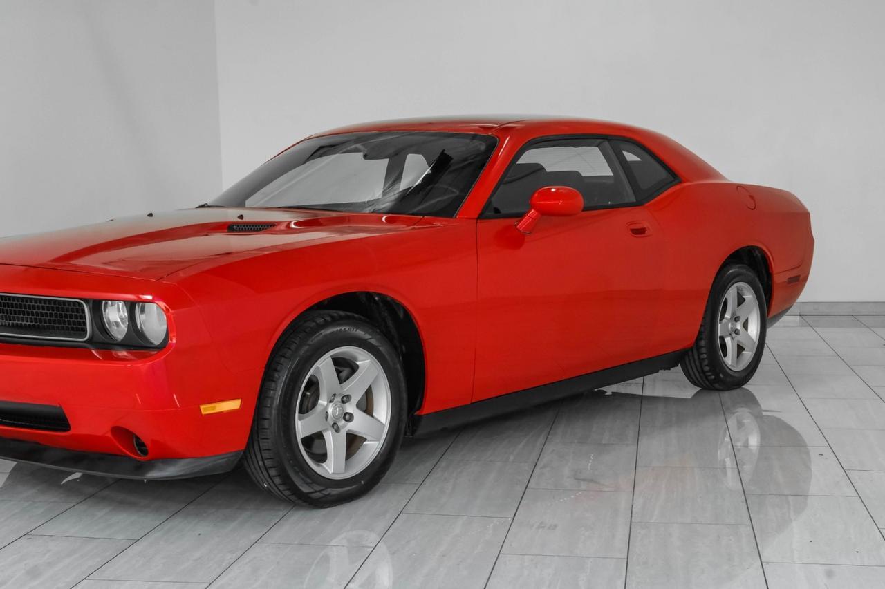 2009 Dodge Challenger SE AUTOMATIC POWER DRIVER SEAT CRUISE CONTROL REMOTE KEYLESS ENTRY ALLOY WHEELS Carrollton TX