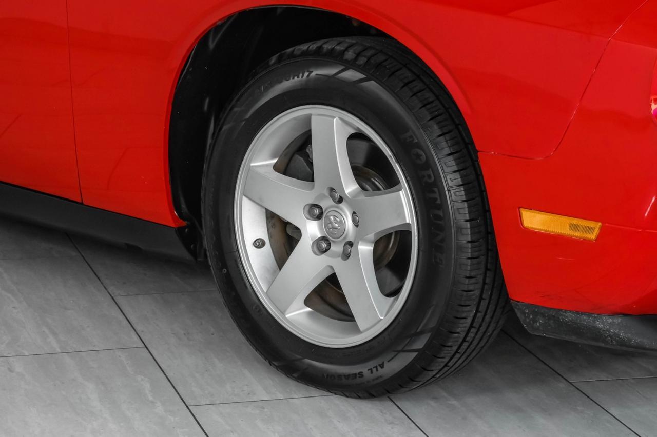 2009 Dodge Challenger SE AUTOMATIC POWER DRIVER SEAT CRUISE CONTROL REMOTE KEYLESS ENTRY ALLOY WHEELS Carrollton TX