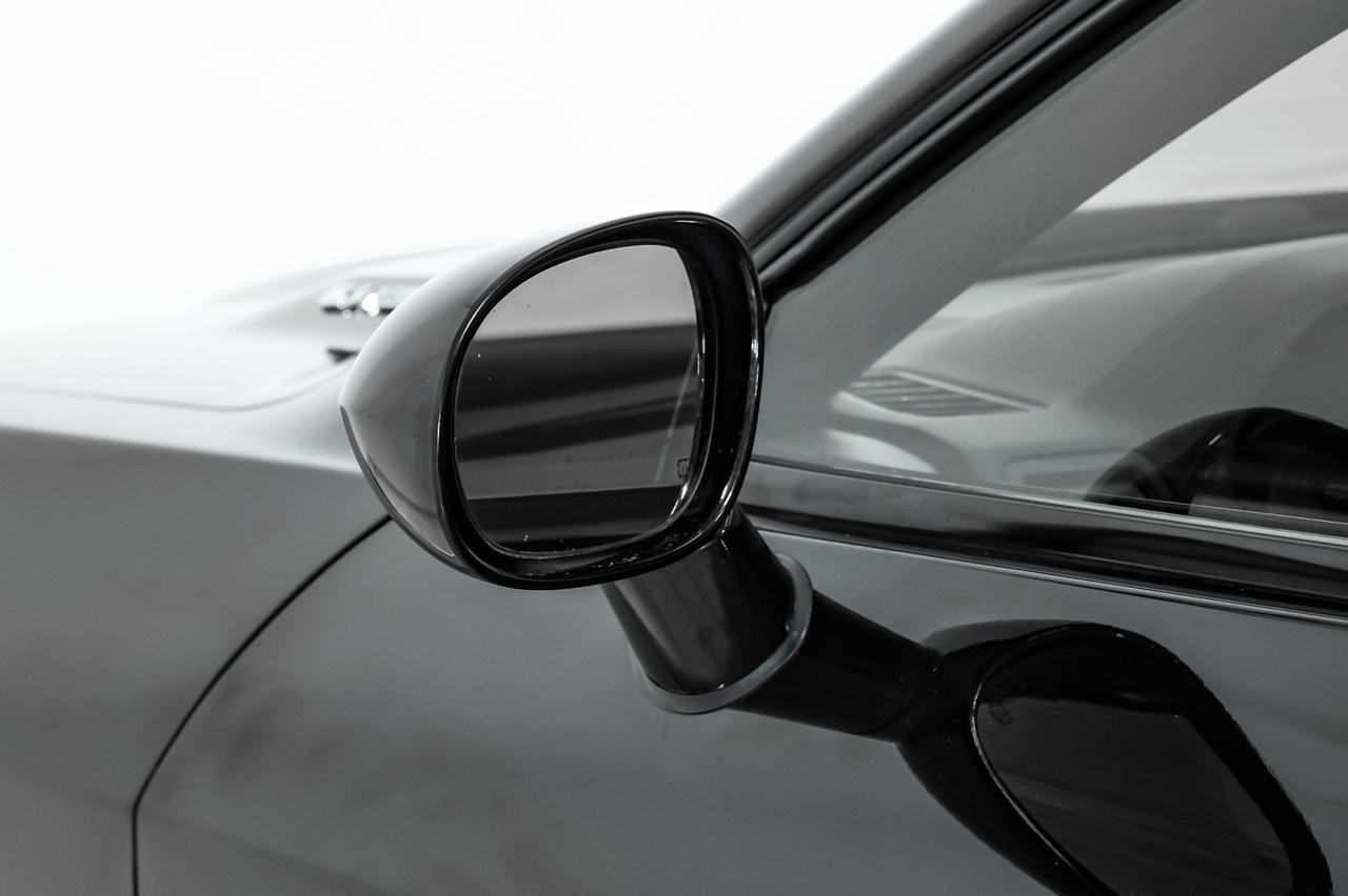 2009 Dodge Challenger SRT8 AUTOMATIC NAVIGATION SUNROOF LEATHER HEATED SEATS BLUETOOTH POWER DRIVER SEAT Carrollton TX