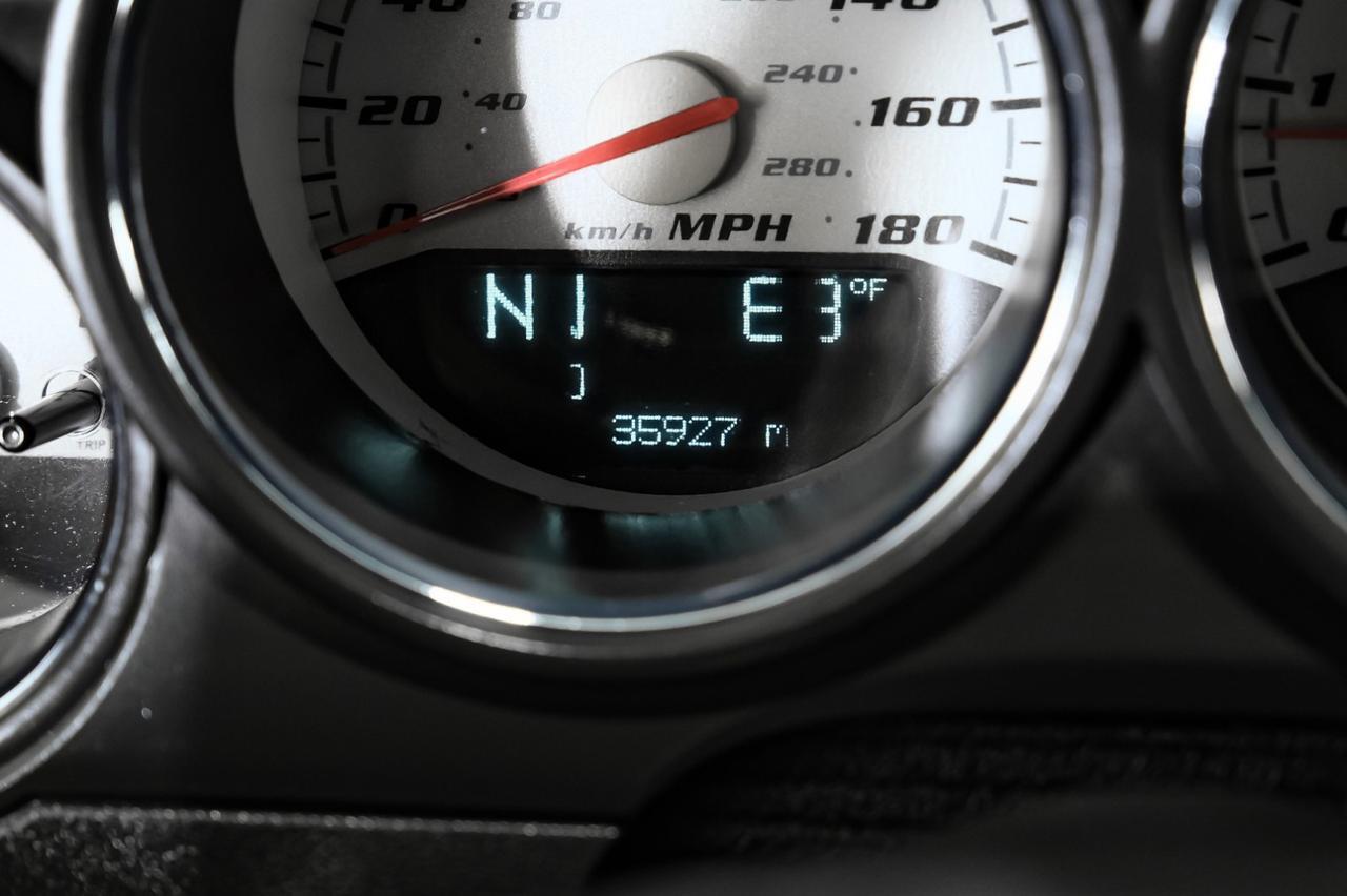 2009 Dodge Challenger SRT8 AUTOMATIC NAVIGATION SUNROOF LEATHER HEATED SEATS BLUETOOTH POWER DRIVER SEAT Carrollton TX