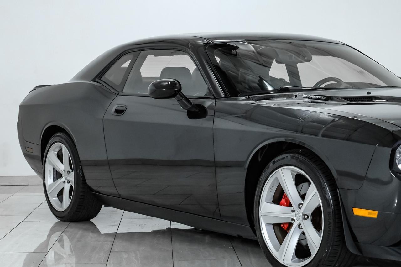2009 Dodge Challenger SRT8 AUTOMATIC NAVIGATION SUNROOF LEATHER HEATED SEATS BLUETOOTH POWER DRIVER SEAT Carrollton TX
