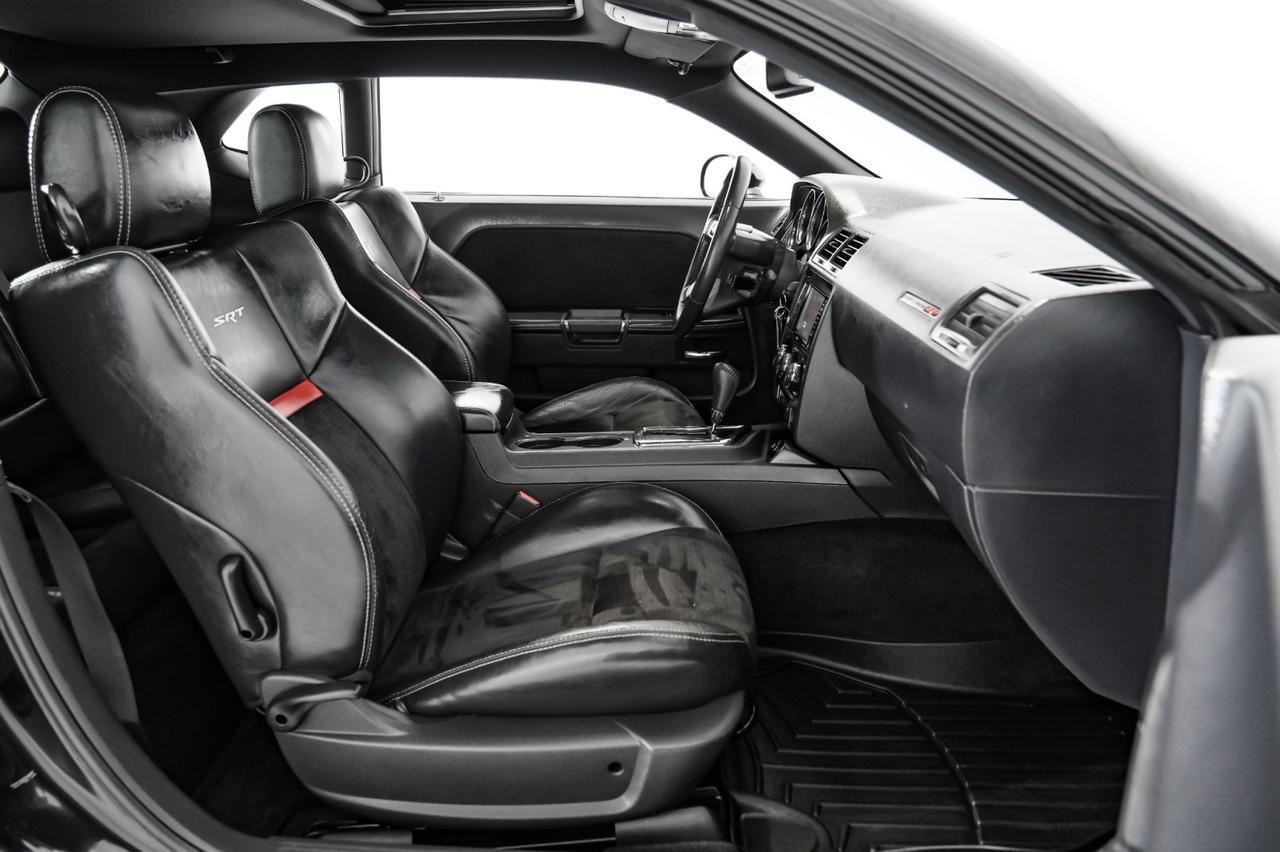 2009 Dodge Challenger SRT8 AUTOMATIC NAVIGATION SUNROOF LEATHER HEATED SEATS BLUETOOTH POWER DRIVER SEAT Carrollton TX