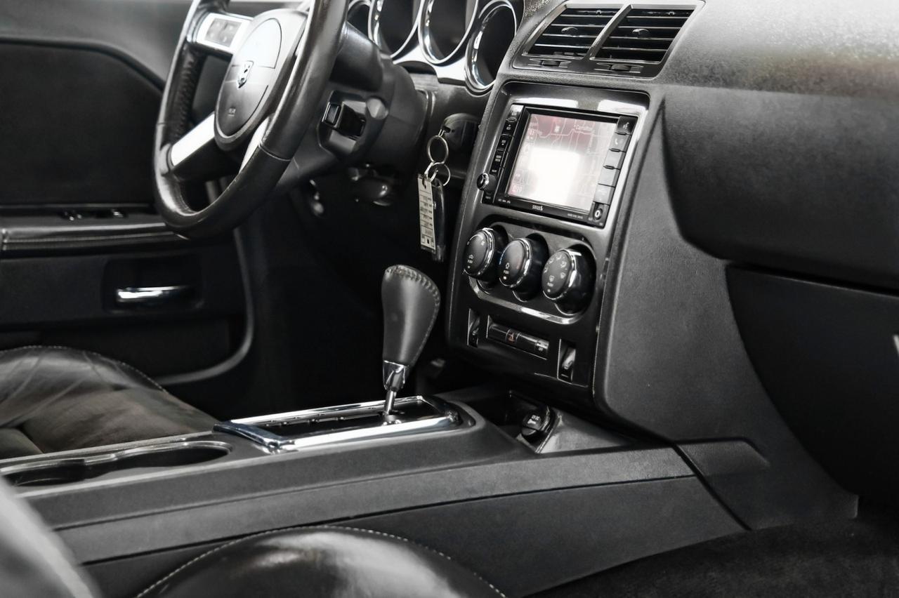 2009 Dodge Challenger SRT8 AUTOMATIC NAVIGATION SUNROOF LEATHER HEATED SEATS BLUETOOTH POWER DRIVER SEAT Carrollton TX