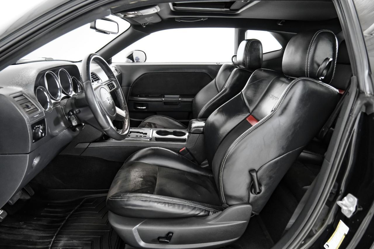 2009 Dodge Challenger SRT8 AUTOMATIC NAVIGATION SUNROOF LEATHER HEATED SEATS BLUETOOTH POWER DRIVER SEAT Carrollton TX