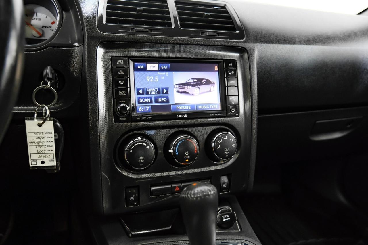 2009 Dodge Challenger SRT8 AUTOMATIC NAVIGATION SUNROOF LEATHER HEATED SEATS BLUETOOTH POWER DRIVER SEAT Carrollton TX