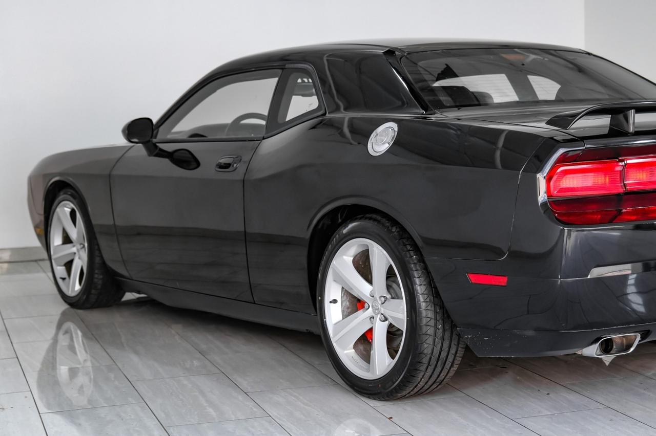 2009 Dodge Challenger SRT8 AUTOMATIC SUNROOF LEATHER HEATED SEATS POWER DRIVER SEAT CRUISE CONTROL ALLOY WHEELS Carrollton TX