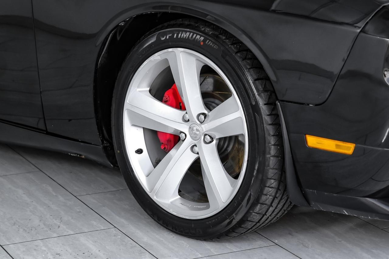 2009 Dodge Challenger SRT8 AUTOMATIC SUNROOF LEATHER HEATED SEATS POWER DRIVER SEAT CRUISE CONTROL ALLOY WHEELS Carrollton TX