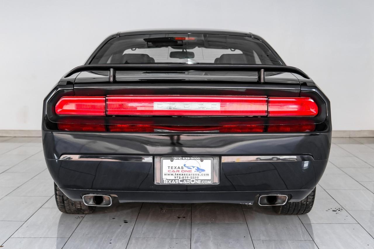 2009 Dodge Challenger SRT8 AUTOMATIC SUNROOF LEATHER HEATED SEATS POWER DRIVER SEAT CRUISE CONTROL ALLOY WHEELS Carrollton TX