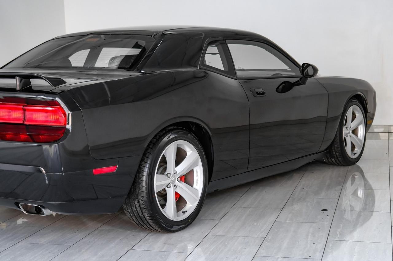 2009 Dodge Challenger SRT8 AUTOMATIC SUNROOF LEATHER HEATED SEATS POWER DRIVER SEAT CRUISE CONTROL ALLOY WHEELS Carrollton TX