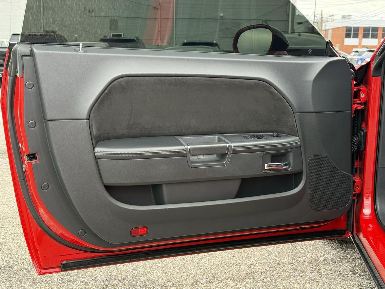 2009 Dodge Challenger SRT8 Crestwood KY