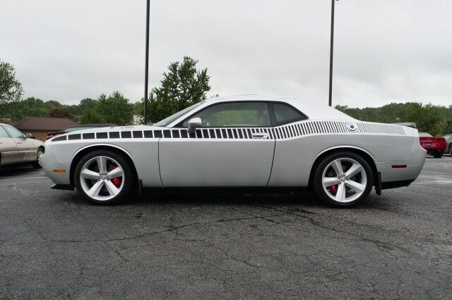 2009 Dodge Challenger SRT8 / Navigation / 6.1L Hemi V8 / Sunroof! High Point NC