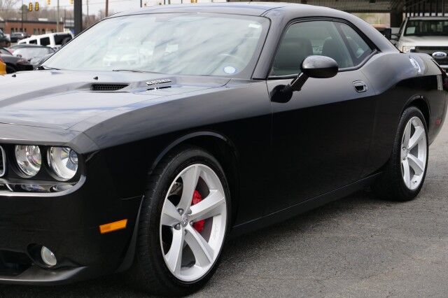 2009 Dodge Challenger SRT8 / Option Group II / Sunroof / Heated Seats! High Point NC