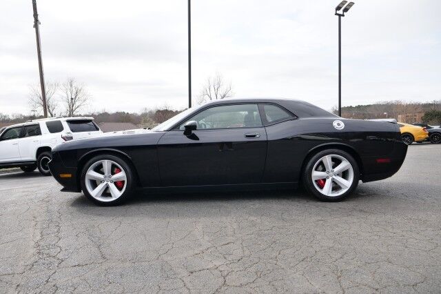 2009 Dodge Challenger SRT8 / Option Group II / Sunroof / Heated Seats! High Point NC