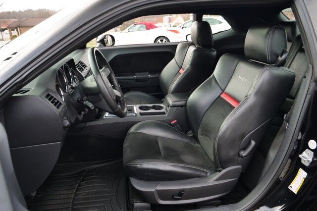 2009 Dodge Challenger SRT8 / Option Group II / Sunroof / Heated Seats! High Point NC