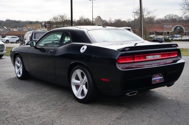 2009 Dodge Challenger SRT8 / Option Group II / Sunroof / Heated Seats! High Point NC