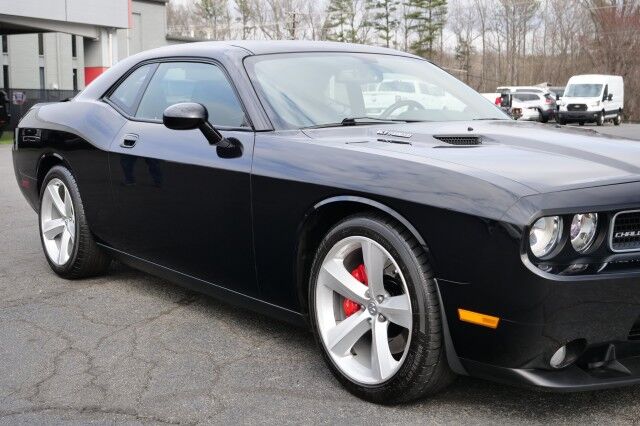 2009 Dodge Challenger SRT8 / Option Group II / Sunroof / Heated Seats! High Point NC