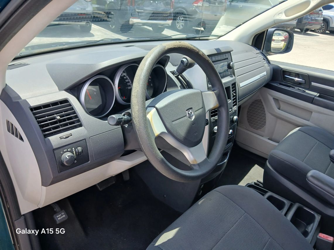 2009 Dodge Grand Caravan Passenger SE Minivan 4D Maitland FL