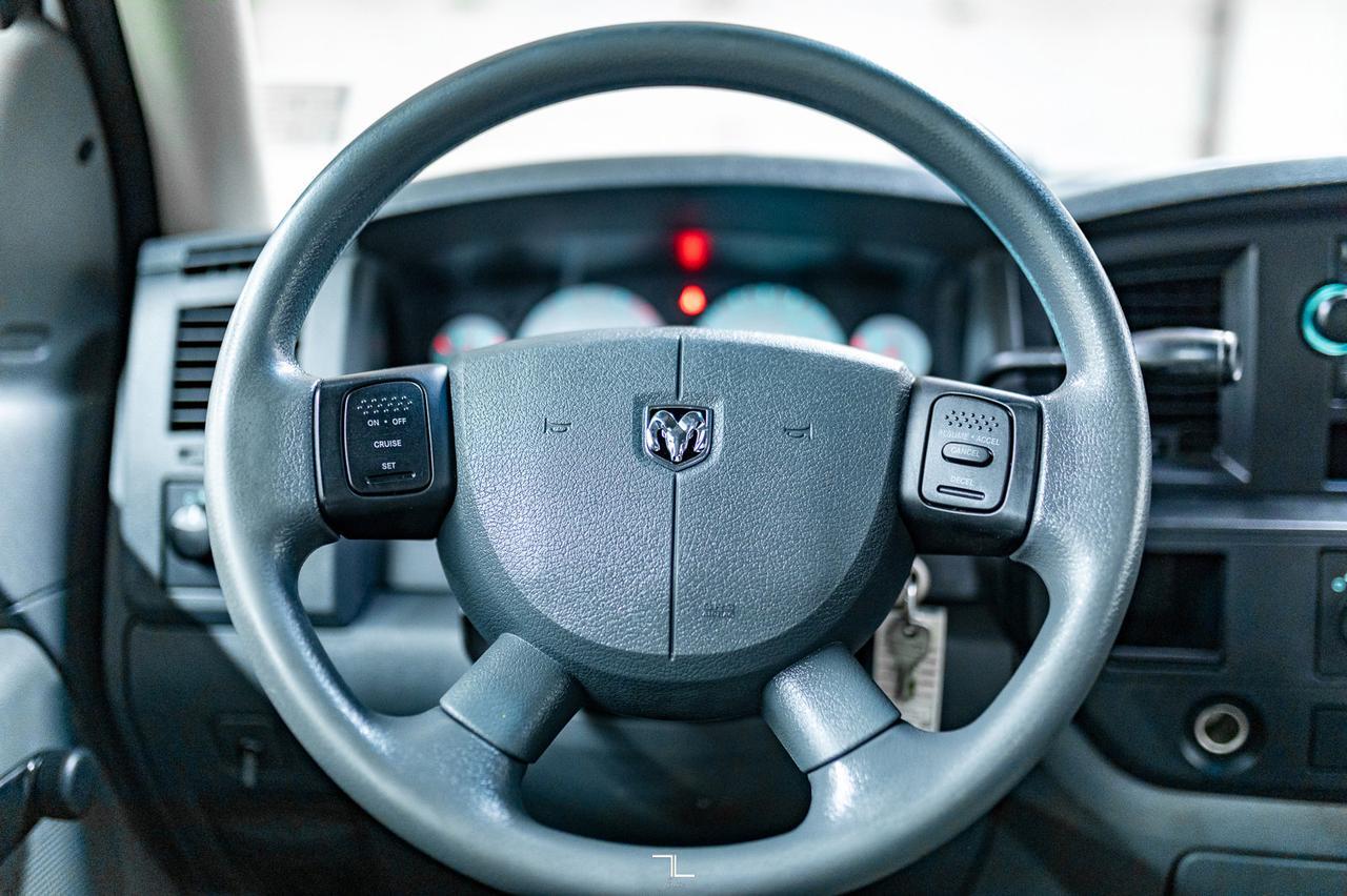 2009 Dodge Ram 3500 4x2 Reg Cab ST Deck Dually Diesel Crane Red Deer AB