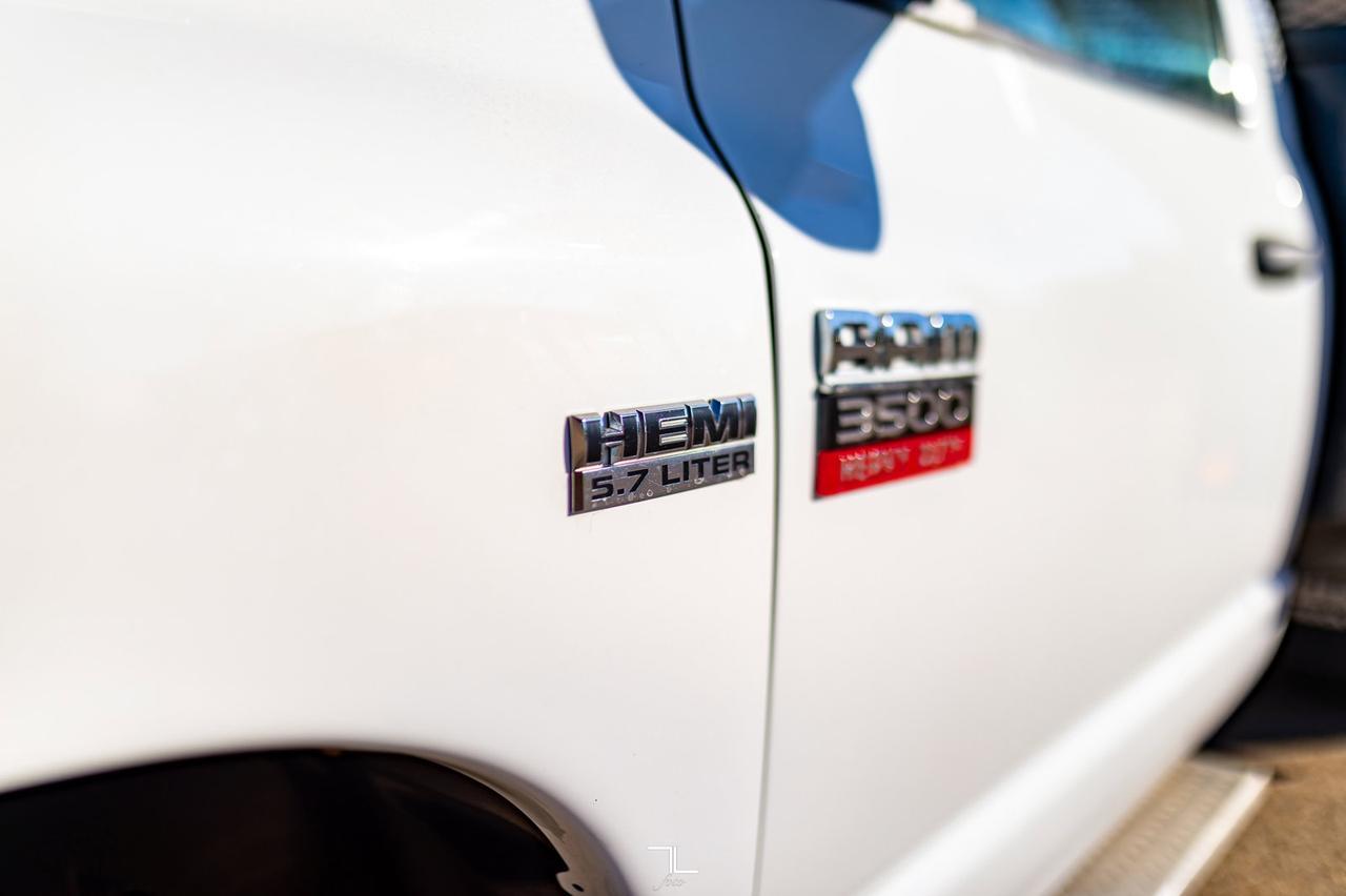 2009 Dodge Ram 3500 4x2 Reg Cab ST Dually Deck HEMI AISIN Red Deer AB