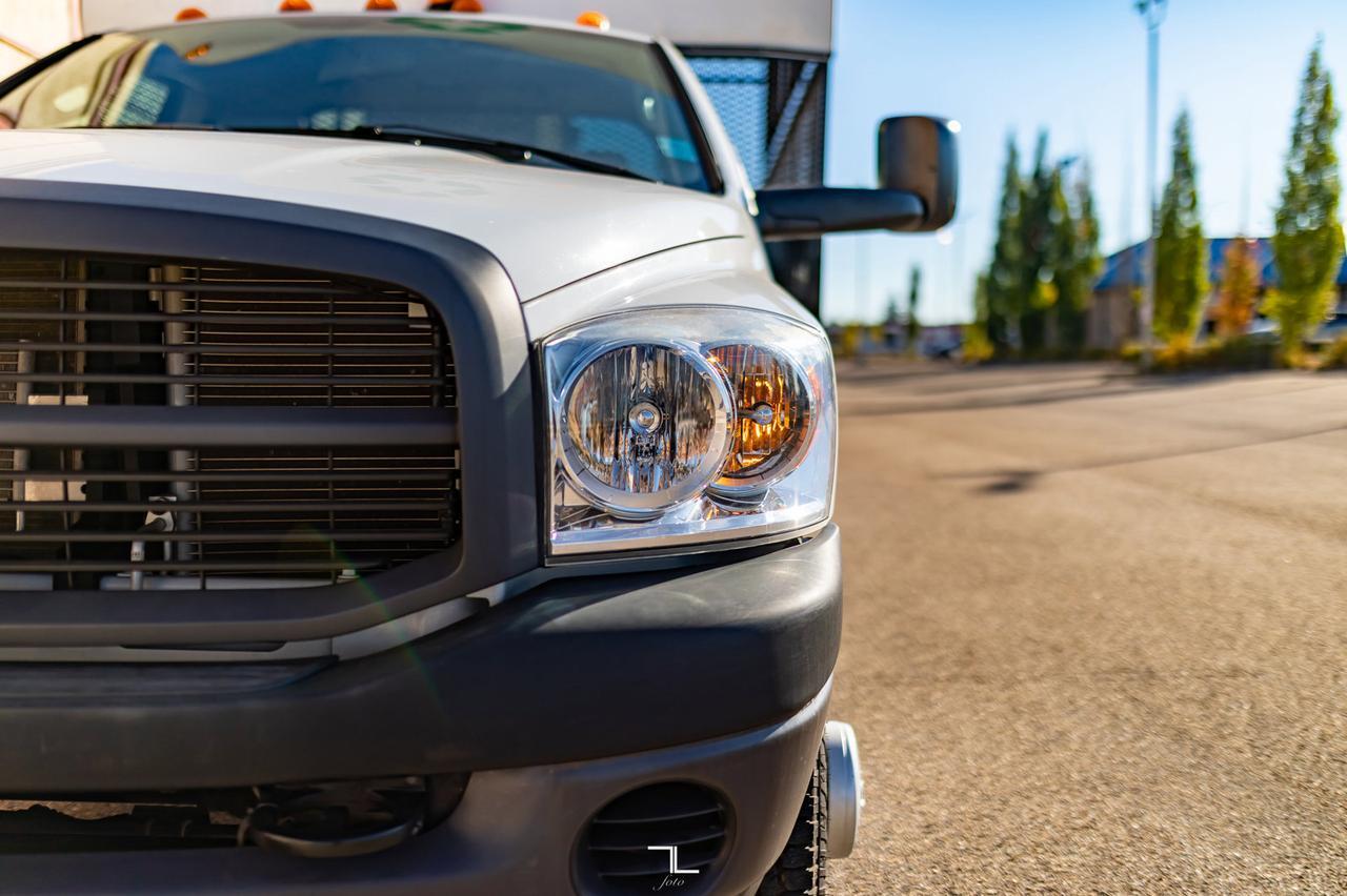 2009 Dodge Ram 3500 4x2 Reg Cab ST Dually Deck HEMI AISIN Red Deer AB