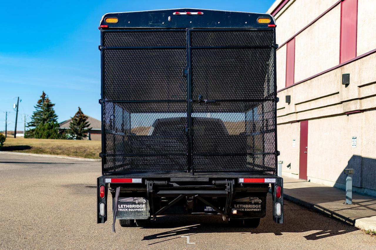 2009 Dodge Ram 3500 4x2 Reg Cab ST Dually Deck HEMI AISIN Red Deer AB