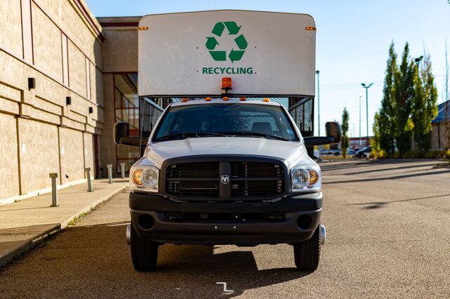 2009 Dodge Ram 3500 4x2 Reg Cab ST Dually Deck HEMI AISIN Red Deer AB
