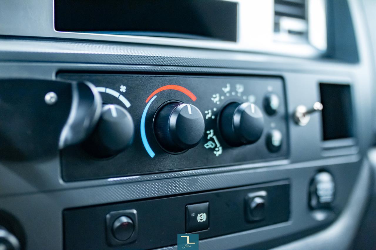 2009 Dodge Ram 5500 4x4 Quad Cab SLT Dump Box Diesel Red Deer AB