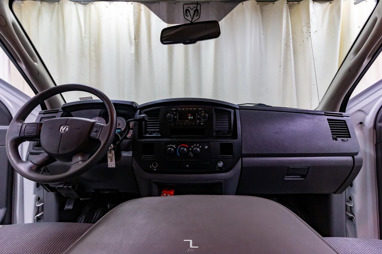 2009 Dodge Ram 5500 4x4 Quad Cab ST Dump Box Diesel Red Deer AB